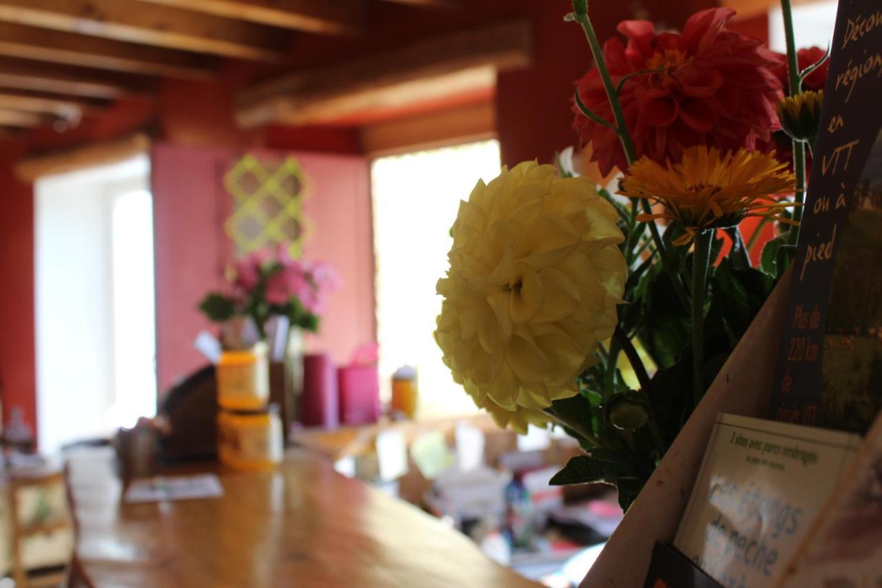Les Cremades Bed and Breakfast Langogne Buitenkant foto