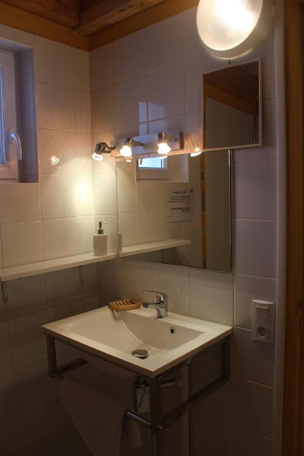 Les Cremades Bed and Breakfast Langogne Buitenkant foto