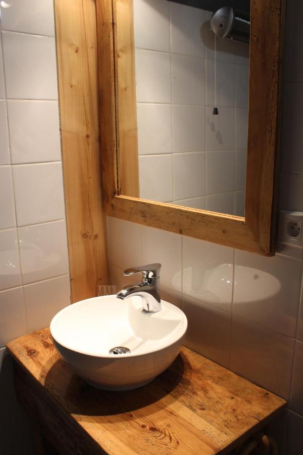 Les Cremades Bed and Breakfast Langogne Buitenkant foto