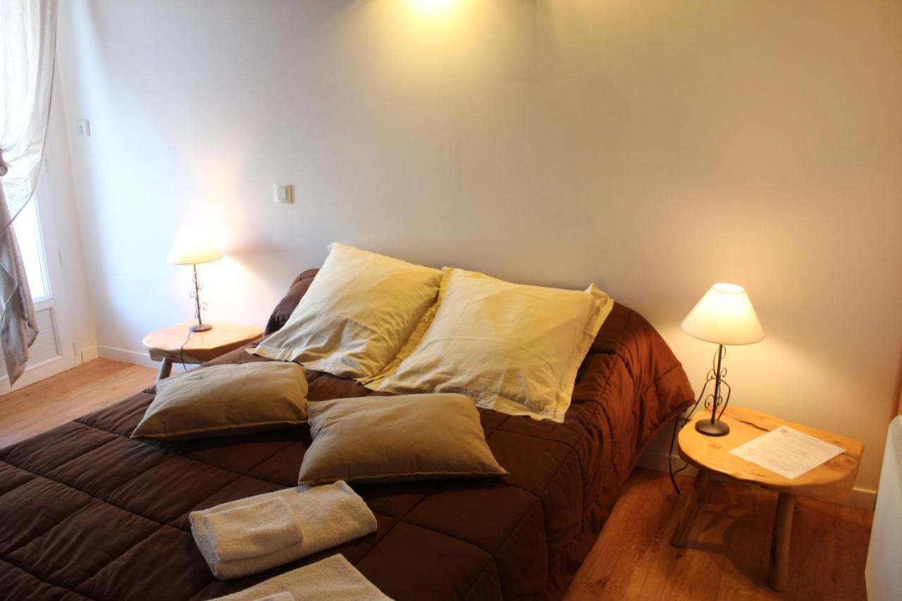 Les Cremades Bed and Breakfast Langogne Buitenkant foto