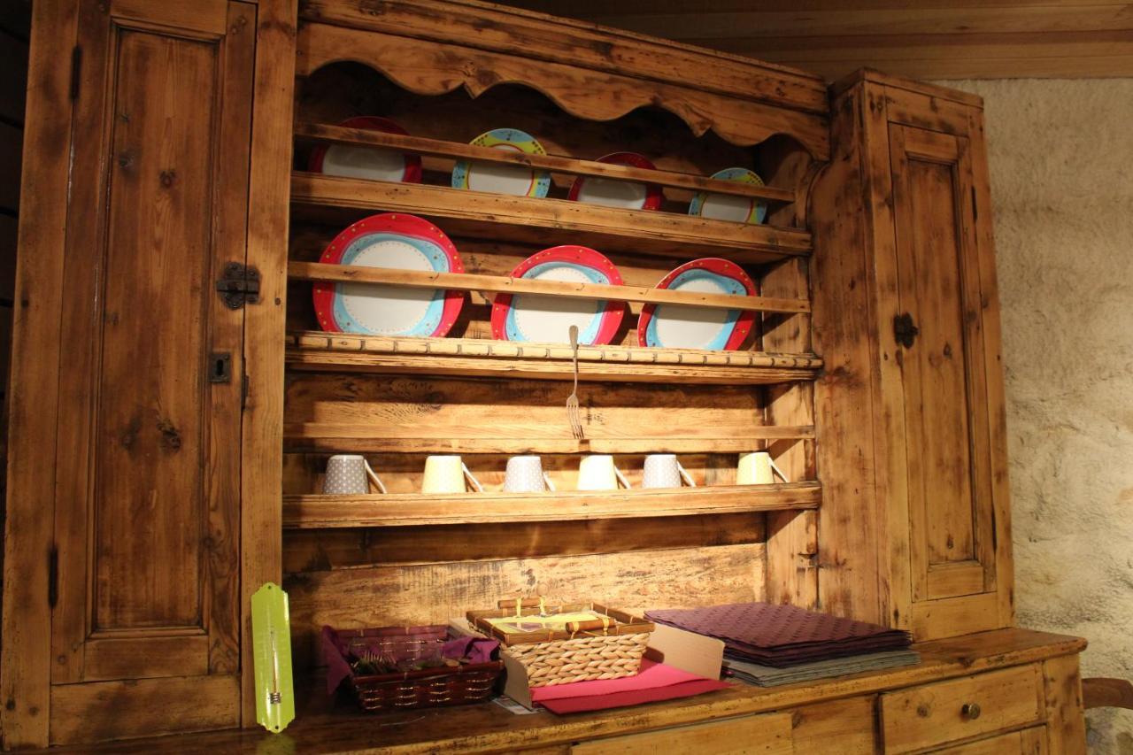 Les Cremades Bed and Breakfast Langogne Buitenkant foto