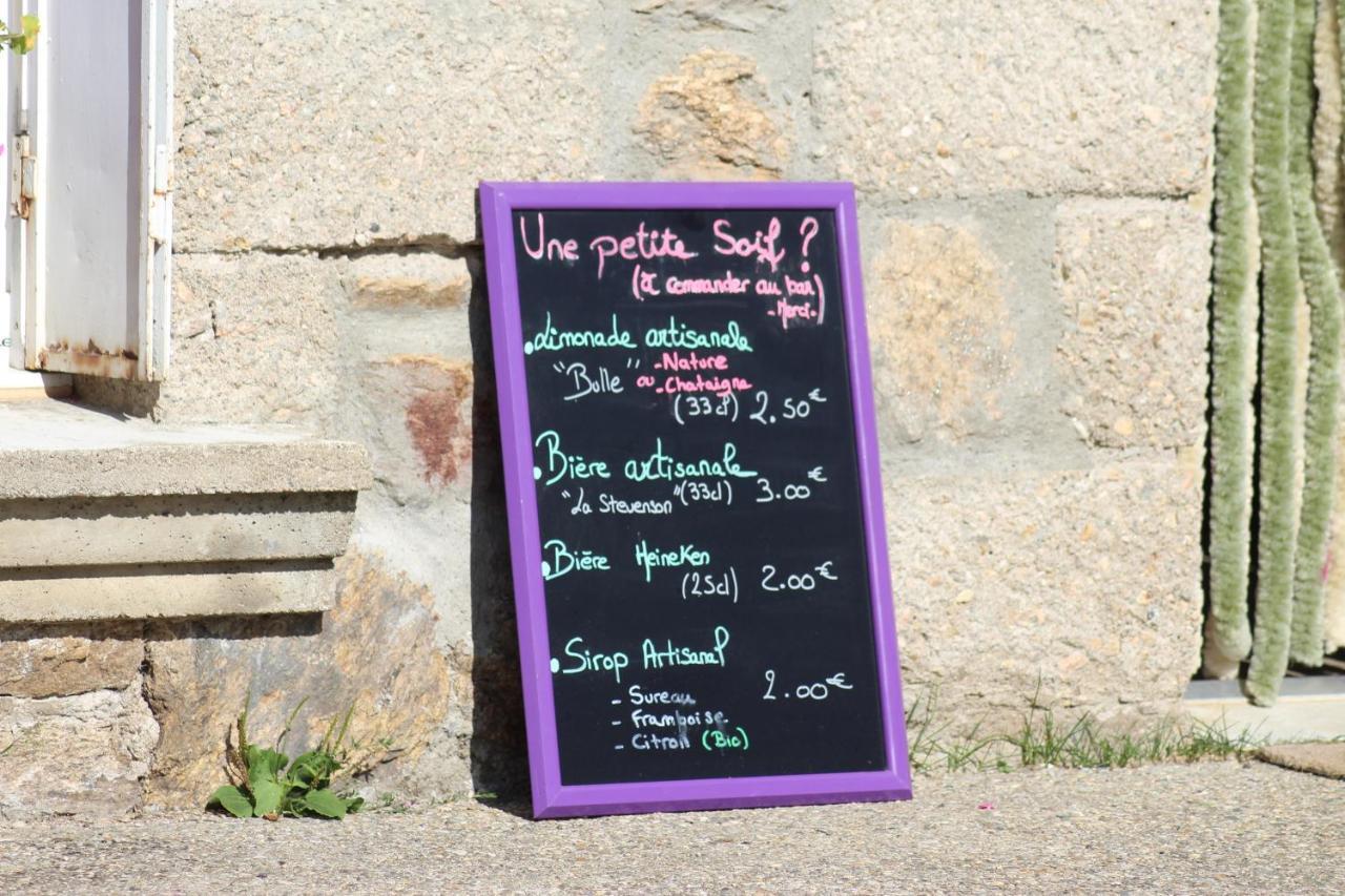 Les Cremades Bed and Breakfast Langogne Buitenkant foto