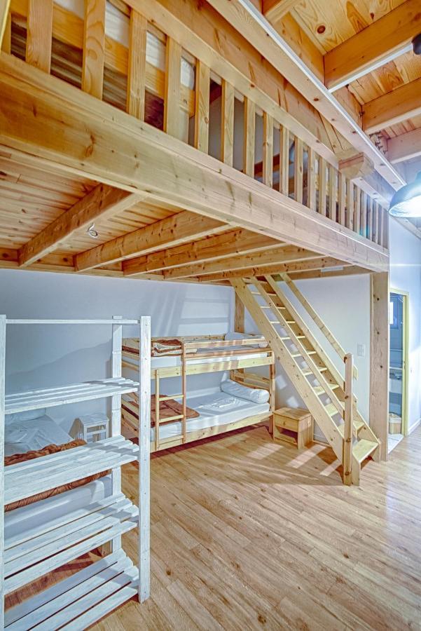 Les Cremades Bed and Breakfast Langogne Buitenkant foto